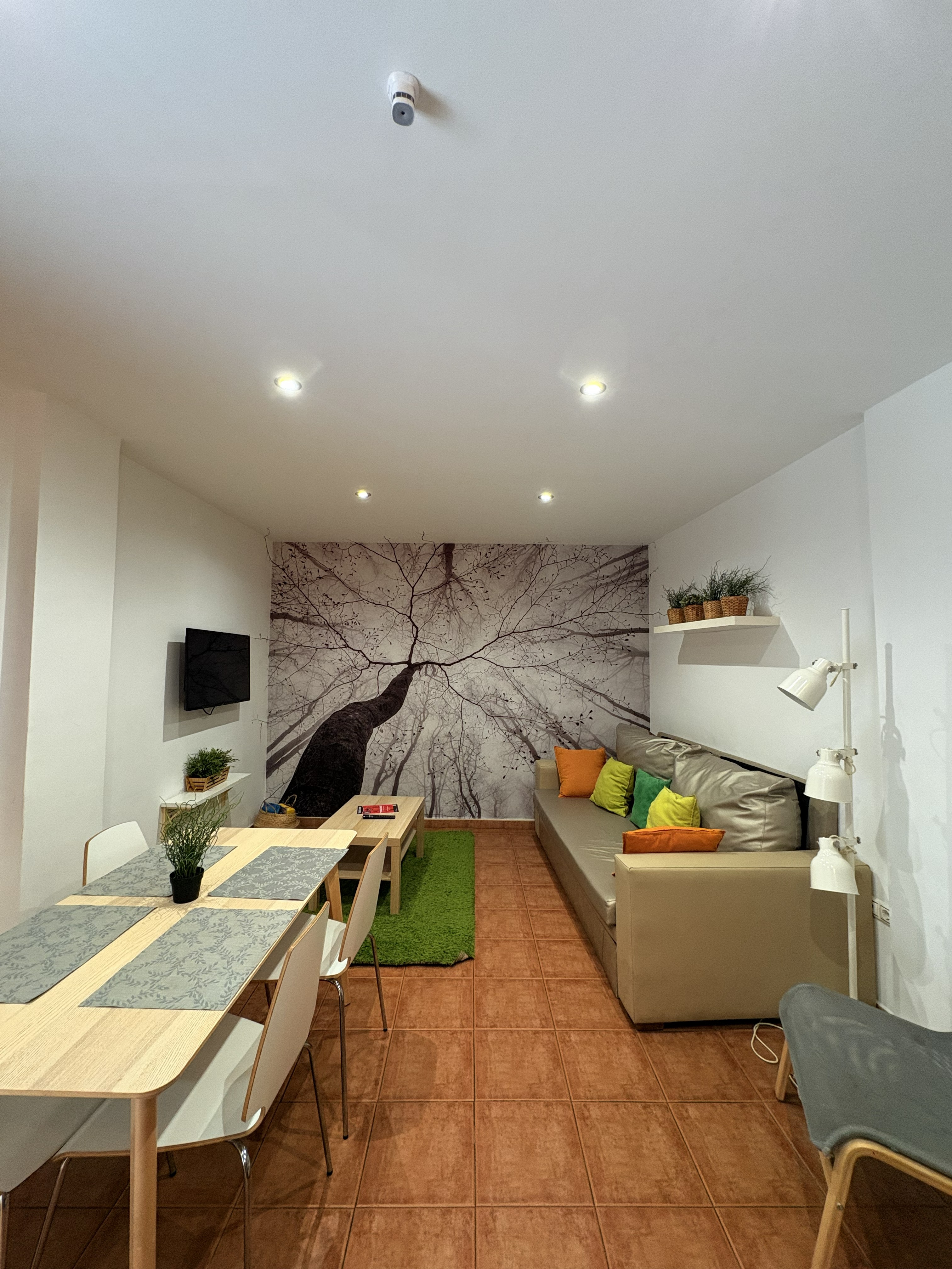 Corredor interior del edificio — Nest Flats Alhacaba