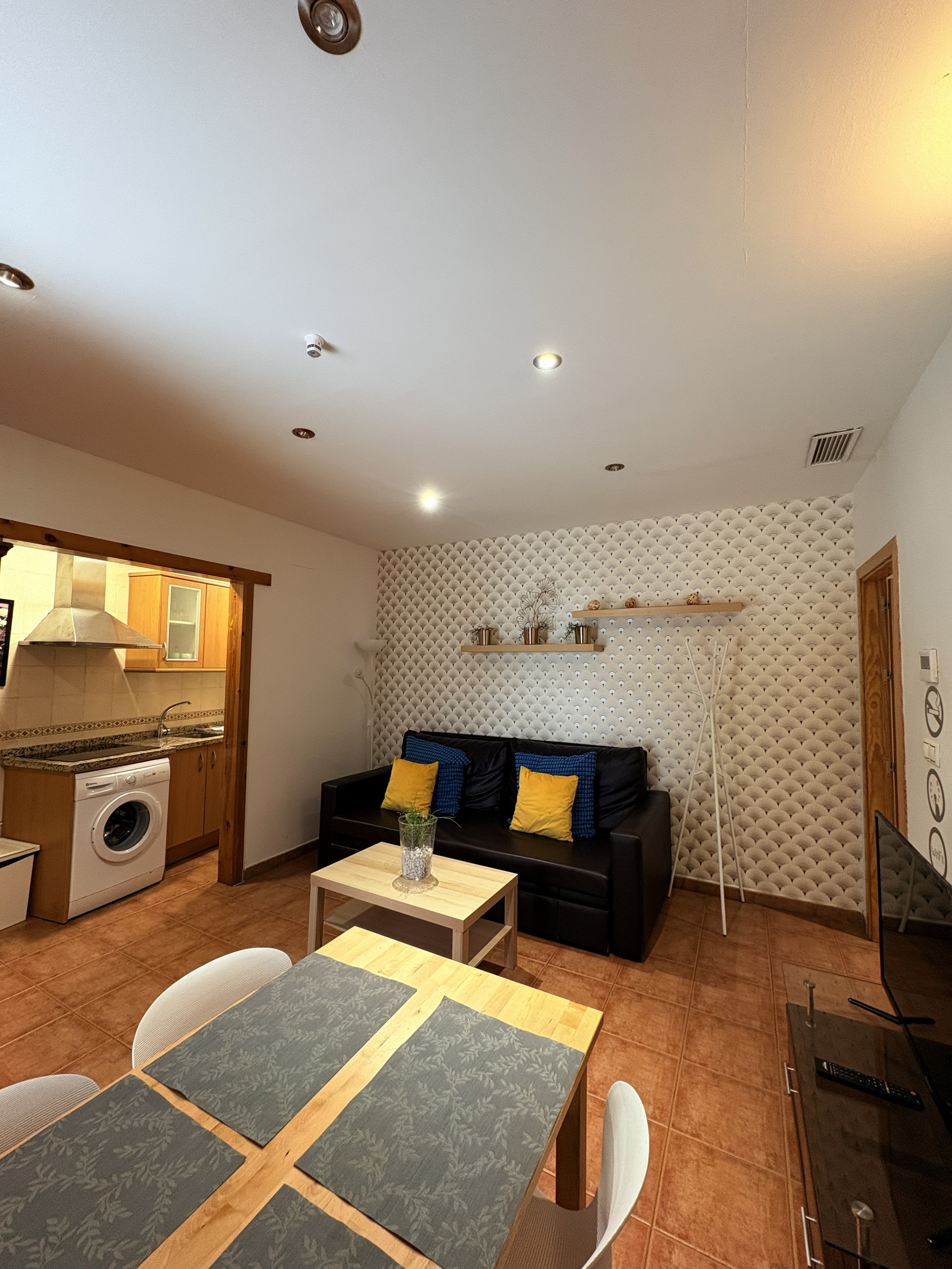 Salón-cocina Apartamento 2ª Planta — Nest Flats Alhacaba Granada