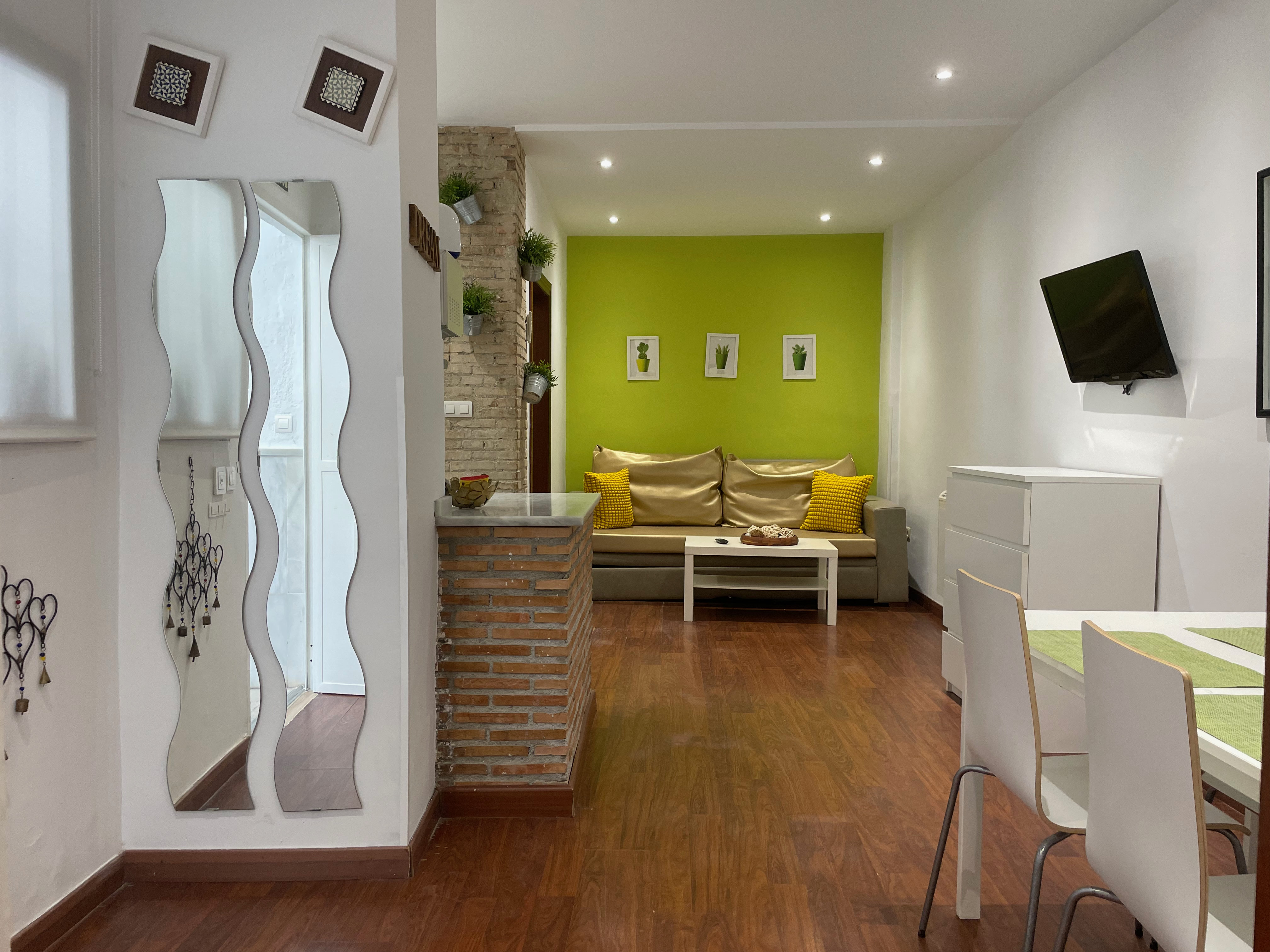 Planta baja — salón Bajo B
