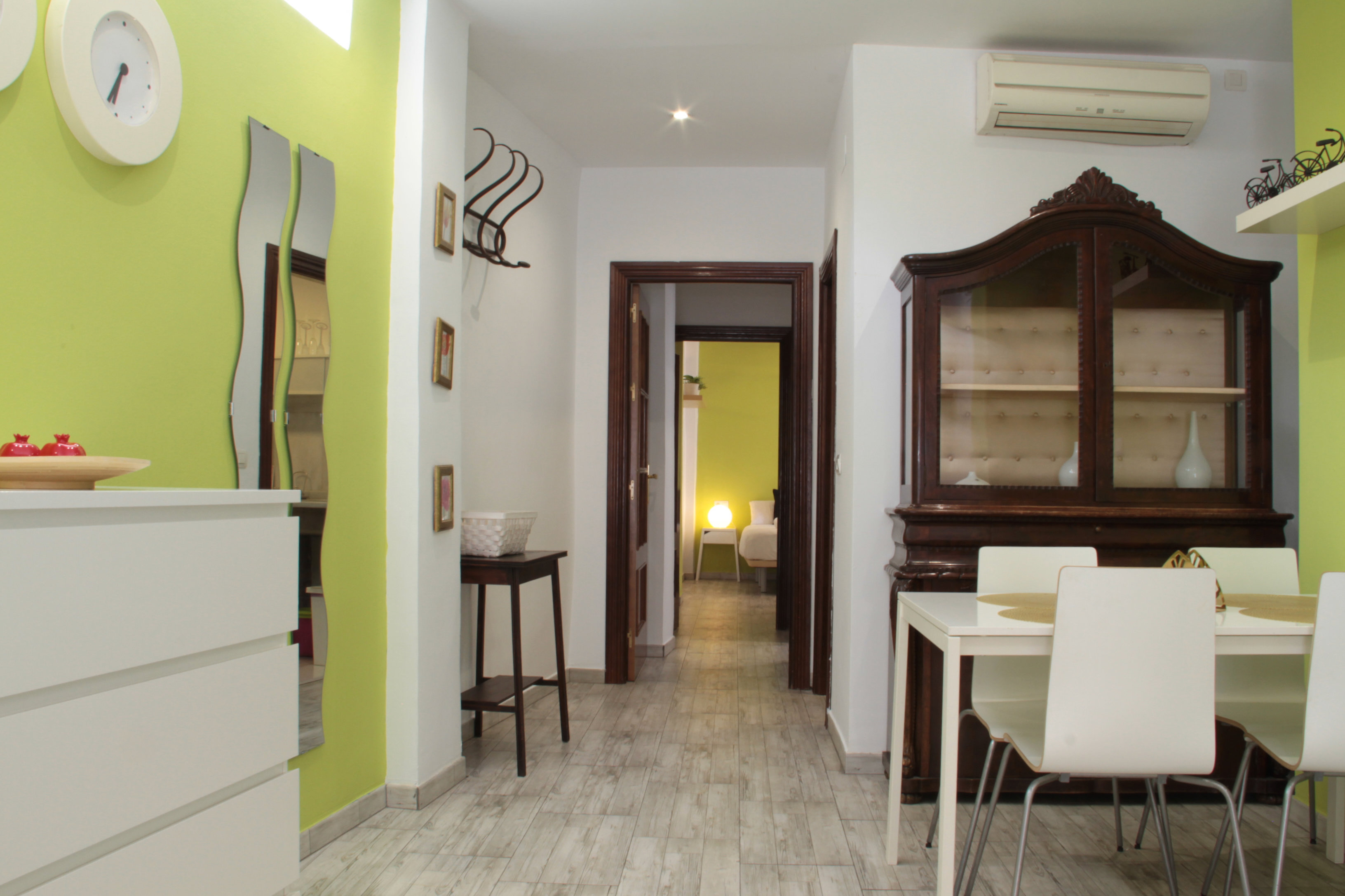 Primera planta — salón 1C vista 2